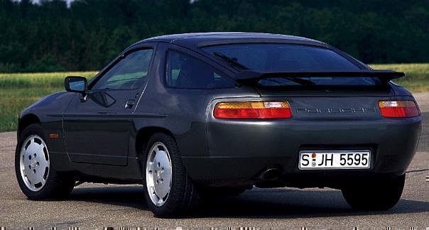 Porsche 928 S4